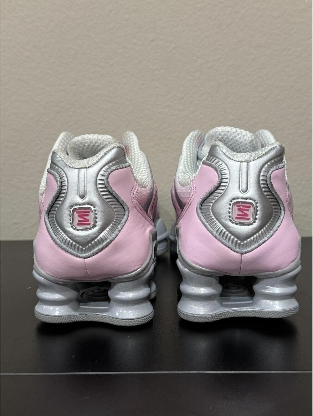 Size 7 - Nike Women’s Shox TL “Metallic Platinum Pink Foam” - Picture 5 of 6